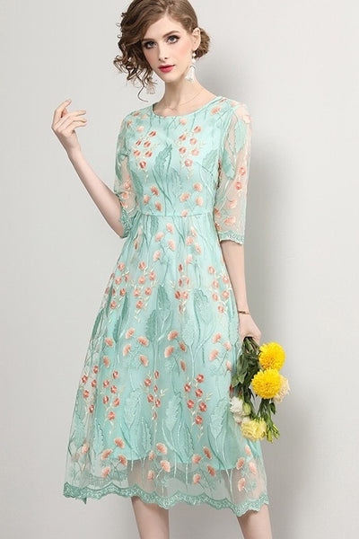 Floral fashion embroidered lace dress